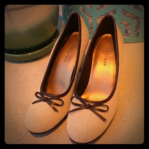 Predictions Shoes - 💖SALE💖Retro style heels